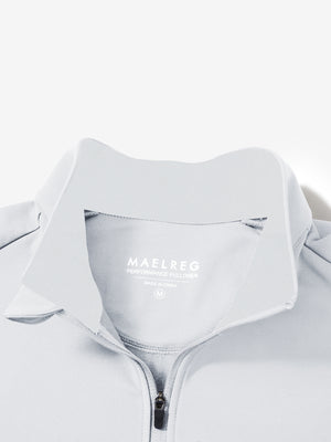 Close-up of collar and zipper on Fleece lined golf quarter zip in refined white