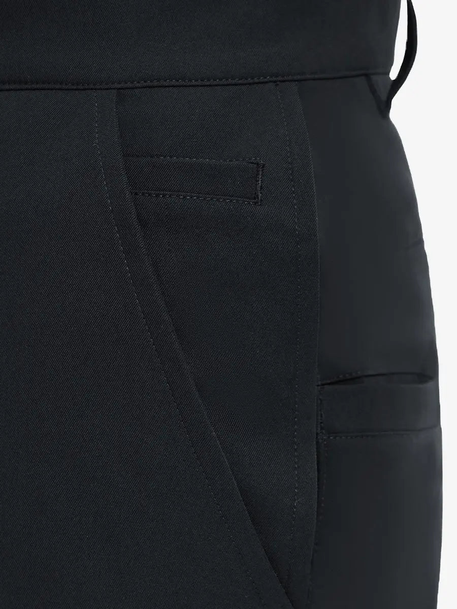 Back pocket detail of Water Repellent 8 Pockets Pants in BLACK，showcasing pocket functionality.